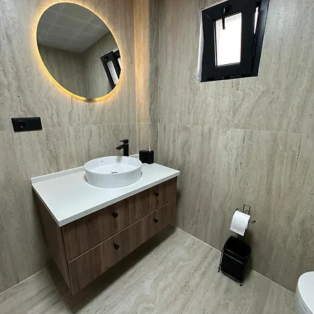 Pearl Mansion-2 Sea View 3br Duplex Villa, Near Seaside In Cunda * Ayvalik