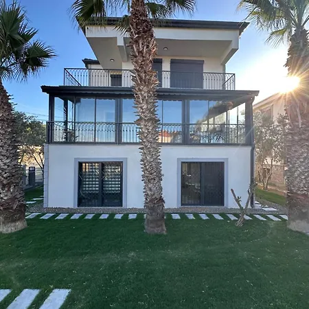 Apartment Pearl Mansion-2 Sea View 3br Duplex Villa, Near Seaside In Cunda *