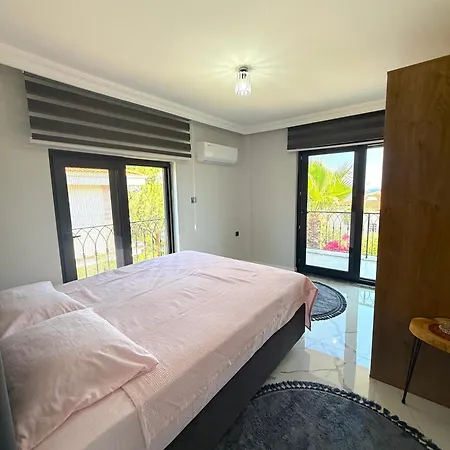Apartment Pearl Mansion-2 Sea View 3br Duplex Villa, Near Seaside In Cunda *