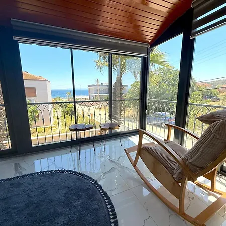 Pearl Mansion-2 Sea View 3br Duplex Villa, Near Seaside In Cunda Ayvalik