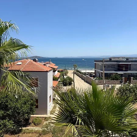 Apartment Pearl Mansion-2 Sea View 3br Duplex Villa, Near Seaside In Cunda