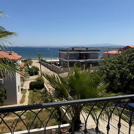 Apartment Pearl Mansion-2 Sea View 3br Duplex Villa, Near Seaside In Cunda *